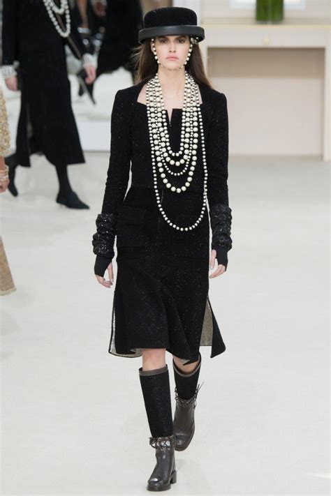 chanel fall dresses.